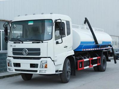 程力5噸吸糞車 陜西環衛作業的可靠選擇