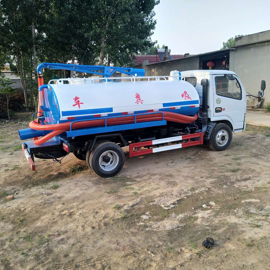 二手吸糞車市場解析 國五帶手續、真空吸糞車與無牌車的選購指南